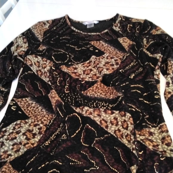 TanJay Ladies long sleeve top, size medium - Picture 6 of 6